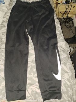 Nike Therma-FIT Men's Black Fleece Joggers Training Pants Size XL Swoosh Logo $45