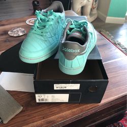 Reebok X SoleBox Club c 85