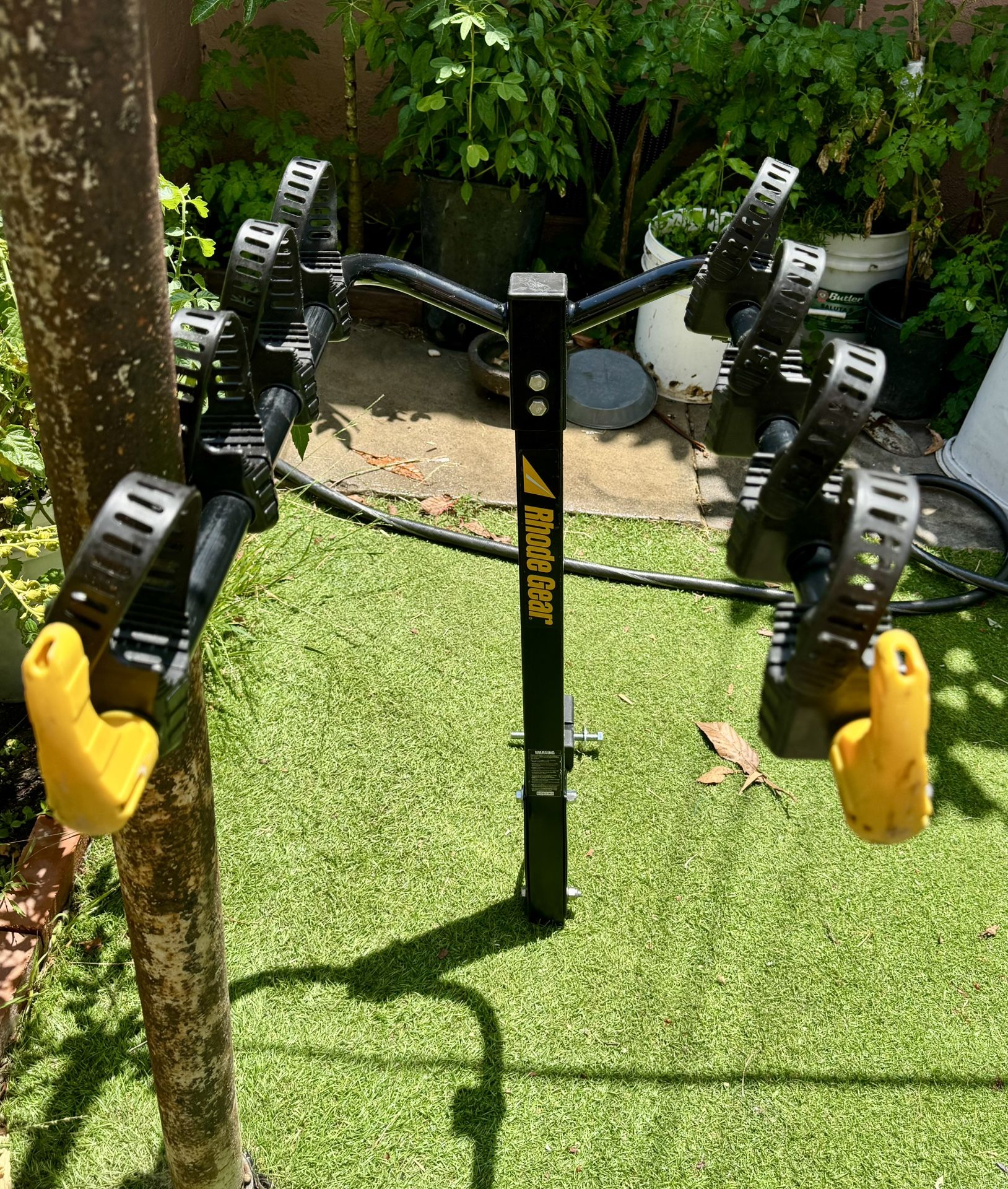 Rhode Gear Black Steel 4-Bike Hitch Mount Rack