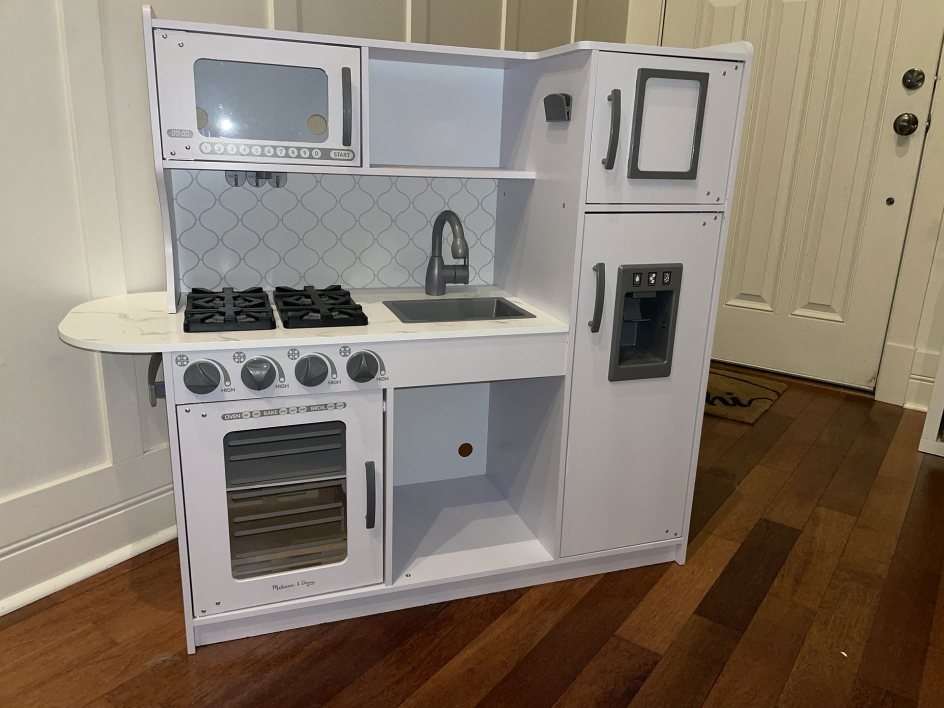 Kitchen melissa and doug sales