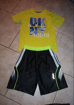Boys 2 piece set size 6
