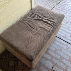 Large Ottoman Free