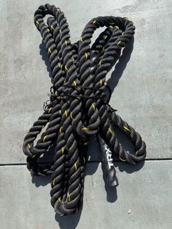 TRX BATTLE ROPE - NEVER USED