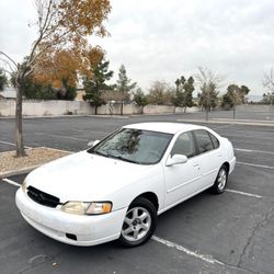 2000 Nissan Altima