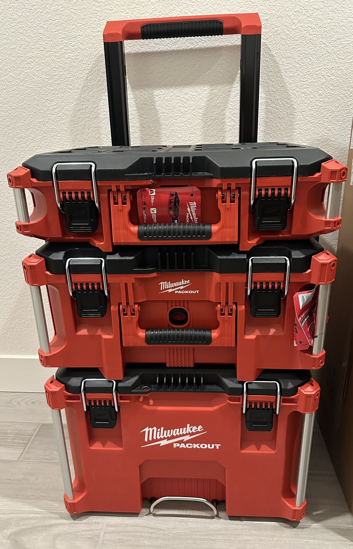 Milwaukee Packout Combo Set BRAND NEW Complete Small/medium/tlarge Dolly Boxes. Price FIRM