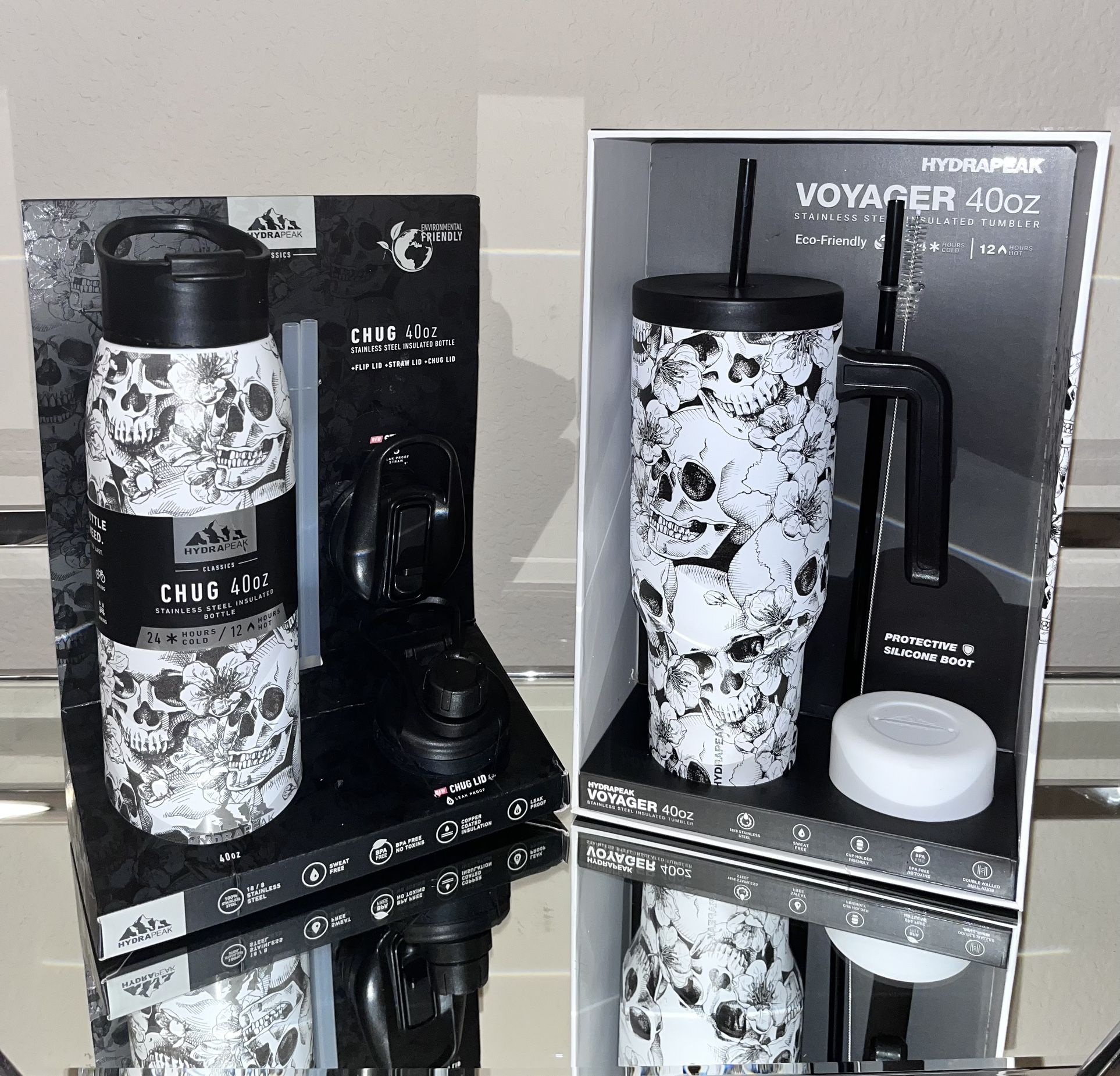 2-NWT HALLOWEEN SKULL HYDRAPEAK VOYAGER 40 OZ AND 40 OZ CHUG BOTTLE BUNDLE