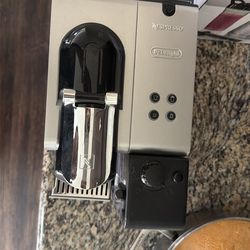 Nespresso delonghi