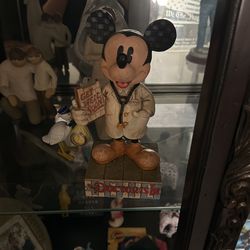 Mickey Mouse The Doctor Is In Statue
