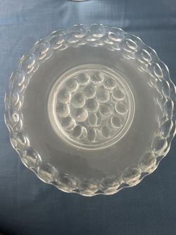 Clear Glass Decorative Bowl 5 bowls. Each bowl $2 dollars