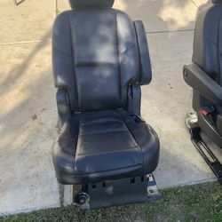 07-13 Chevy Tahoe/ GMC Yukon 