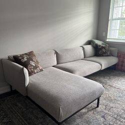couch with chaise 