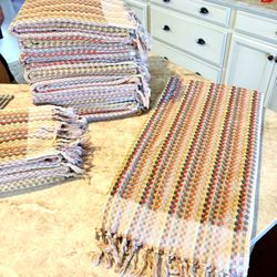 🟠 WORLD MARKET FINLAY MULTI COLOR WOVEN DOT TOWEL - PAID $195 🟠