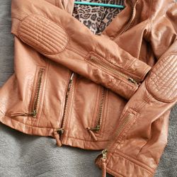 Ladies Leather Jacket