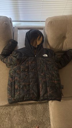 Boys coat Xl