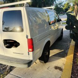 2004 Chevrolet Astro