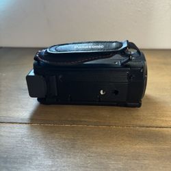 Panasonic HC-VX870 