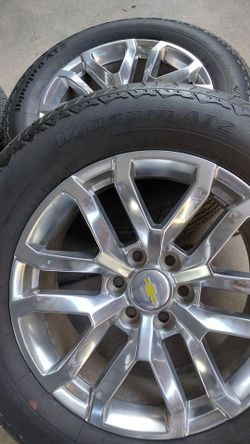 20s CHEVY GMC RIMS TIRES 6LUGS 6X5.5