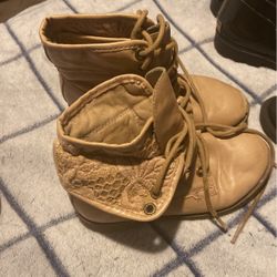Girls Boots