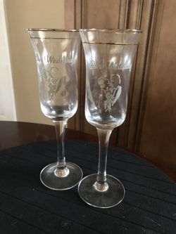 Wedding champagne glasses. Set of 2. New.