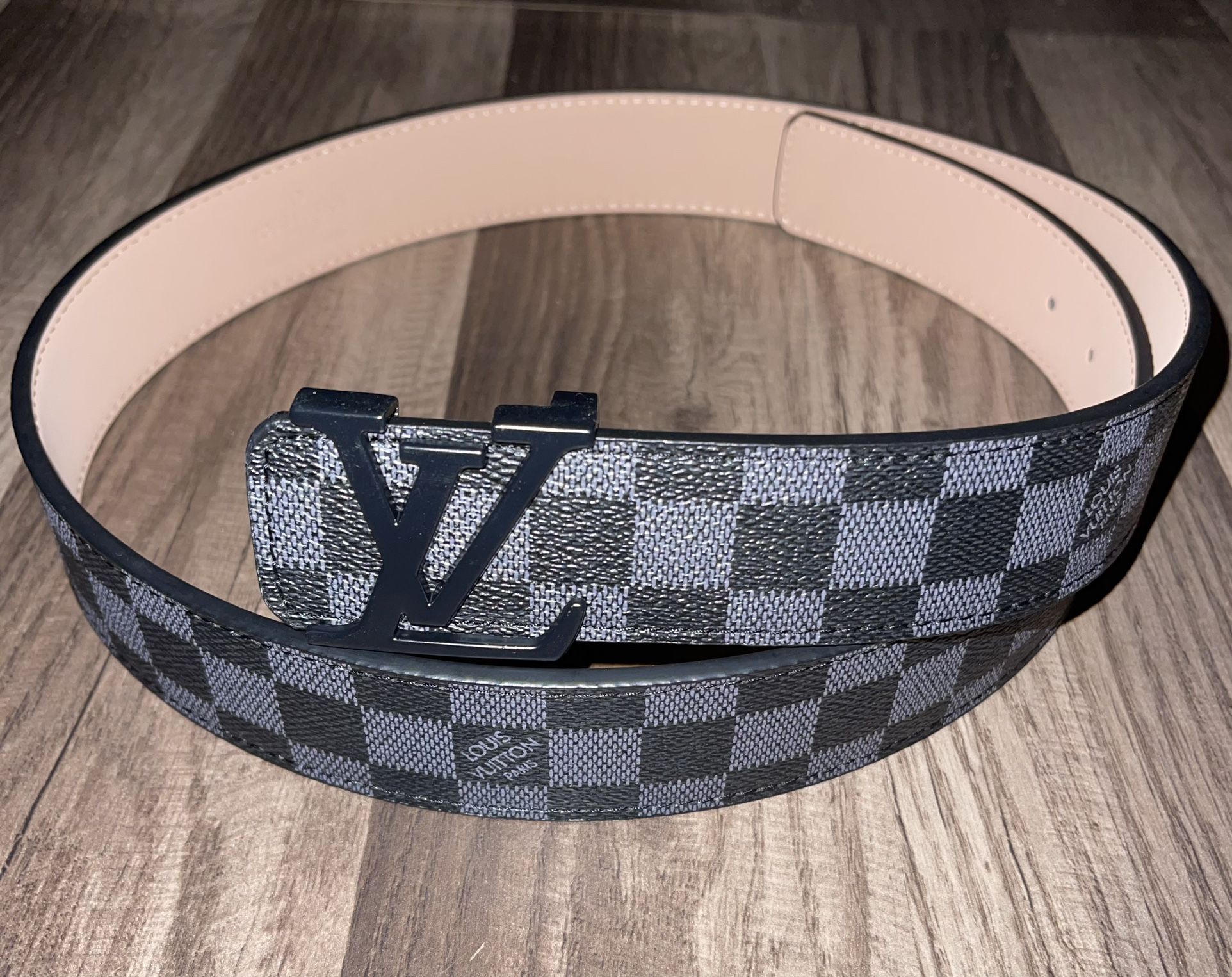 Black Louis Vuitton Belt for Sale in Goose Creek, SC - OfferUp