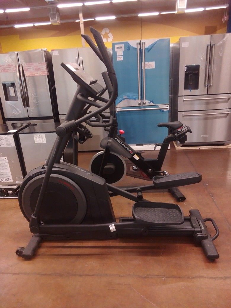 ProForm Carbon EL Elliptical Trainer 