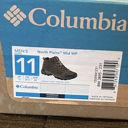 Columbia, MENS hiking shoes, size  USA 11  - Waterproof