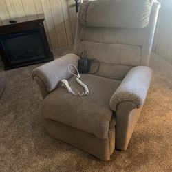 Recliners (broken Don’t Recline)