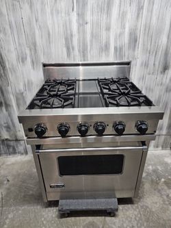 30in Viking Professional Range Free Standing Dual Fuel Natural Gas ( Conversion Available)