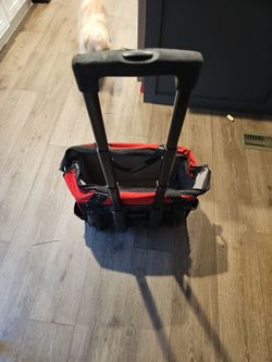 Husky work bag with wheels