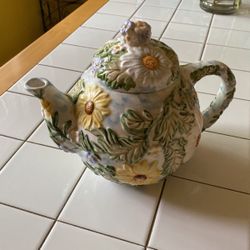 Floral Teapot 