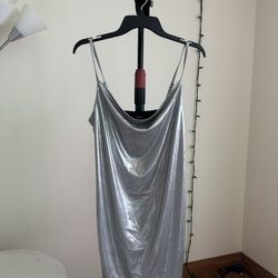 Forever 21 Silver Metallic Dress – Size L