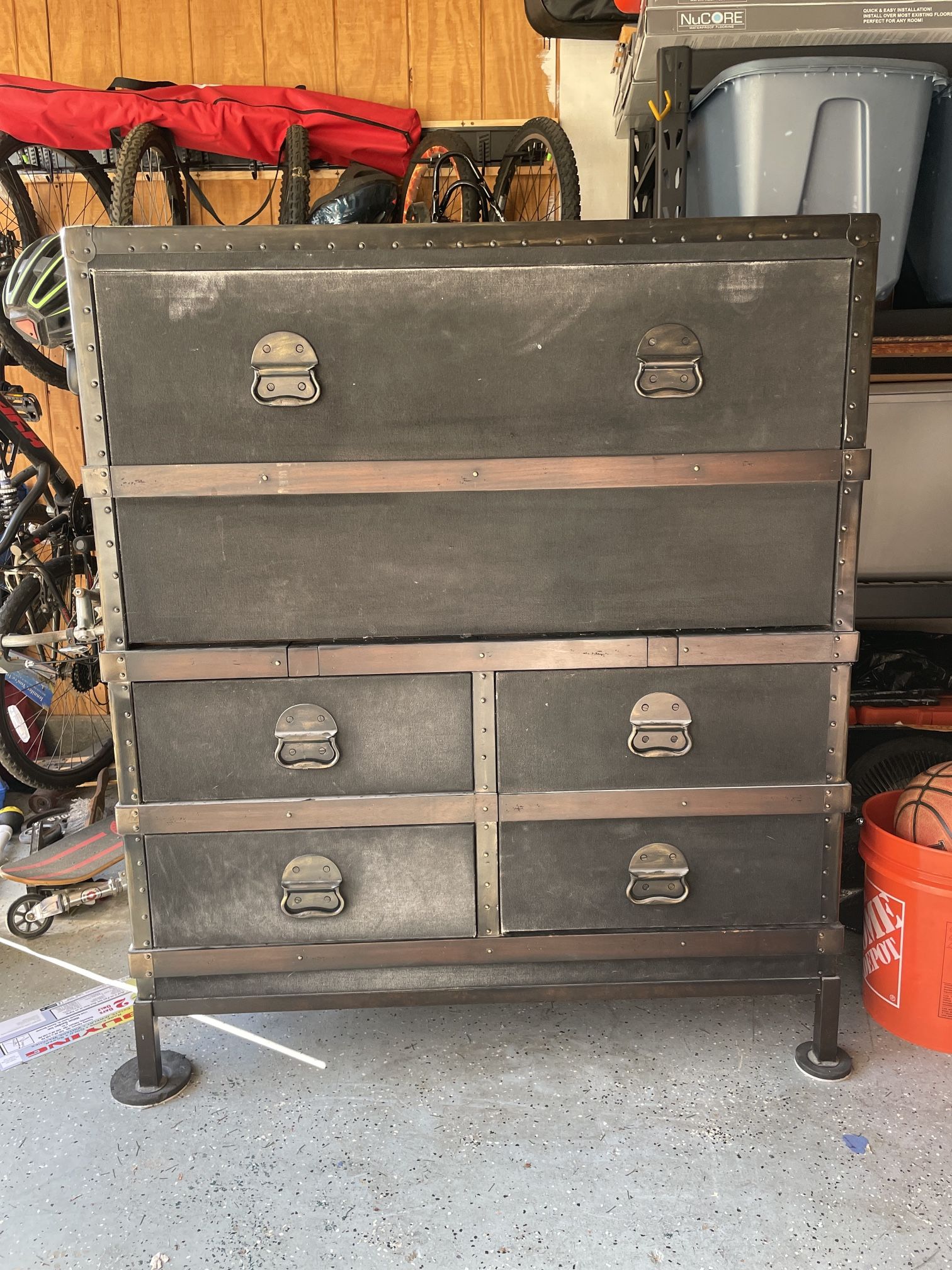 Pottery Barn Ludlow Trunk Steamer Desk
