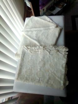 Table cloths vintage