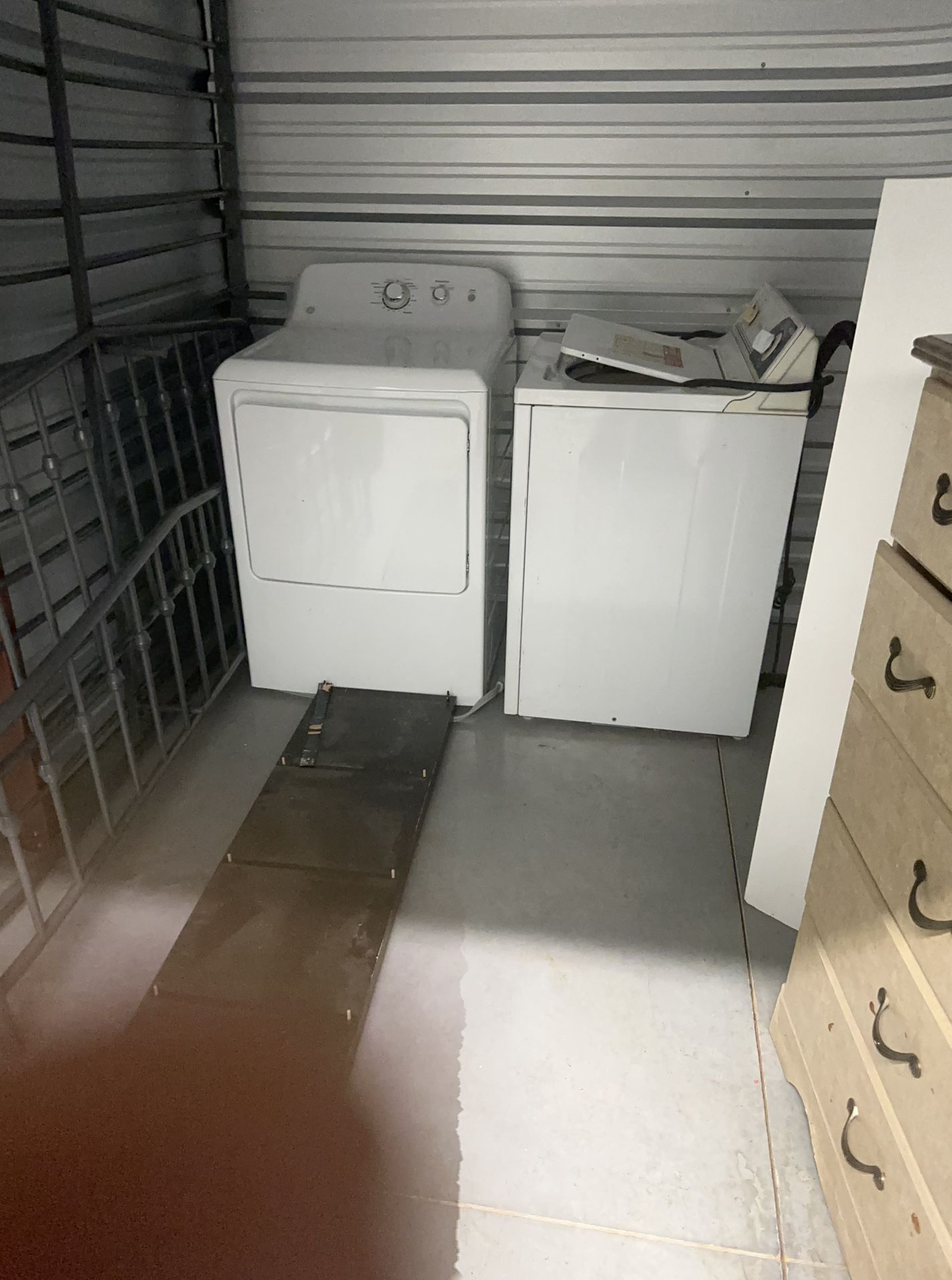 Washer dryer