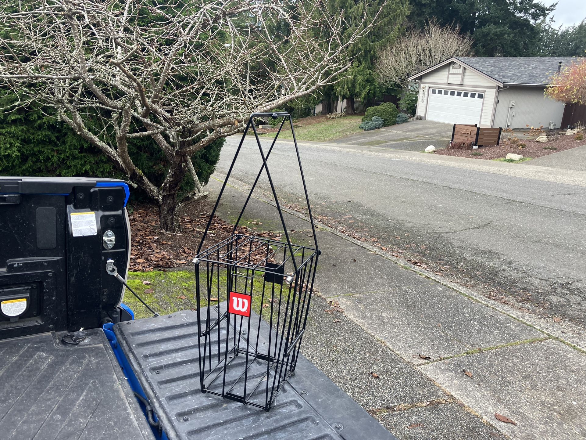 Tennis Ball Retriever Pickup Hopper Basket Serving Tennis Court Basket like New
