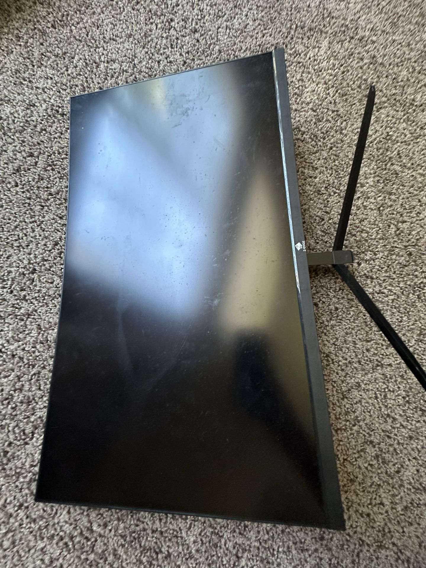 Z-edge Monitor