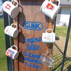 Vintage  custom GUNK creeper into coffee mug holder & Exxon mugs