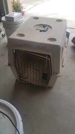 Dog kennel