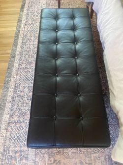 Modern Tufted Bench with Wood Frame & Black Cushion – Mid Century Style