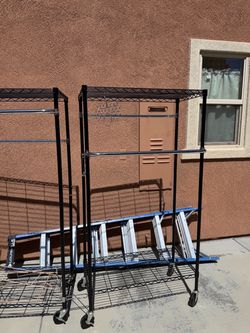 Clothing rack