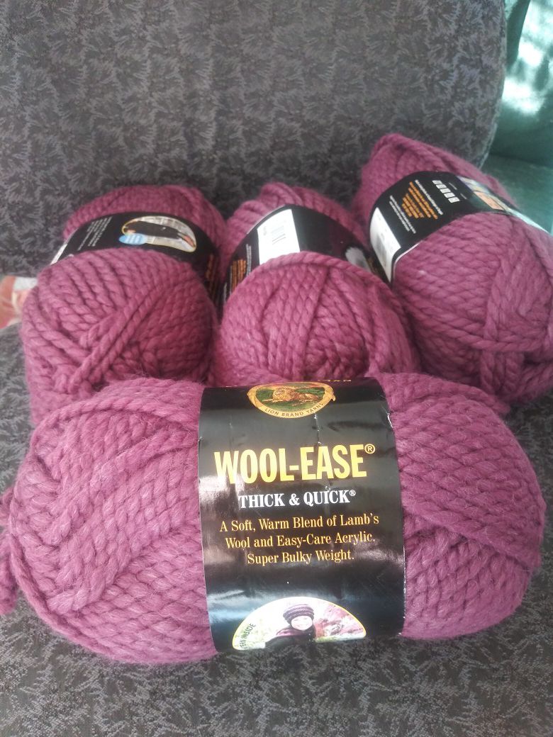 4 skeins Wool-Ease Lion Brand Yarn NEW
