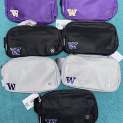 Lululemon University of Washington Huskies Everywhere Belt Bag 1L UW