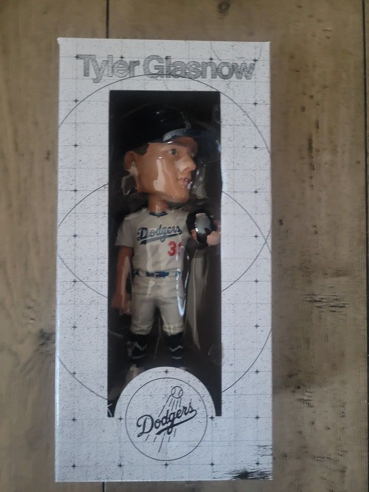 Glasnow Bobblehead