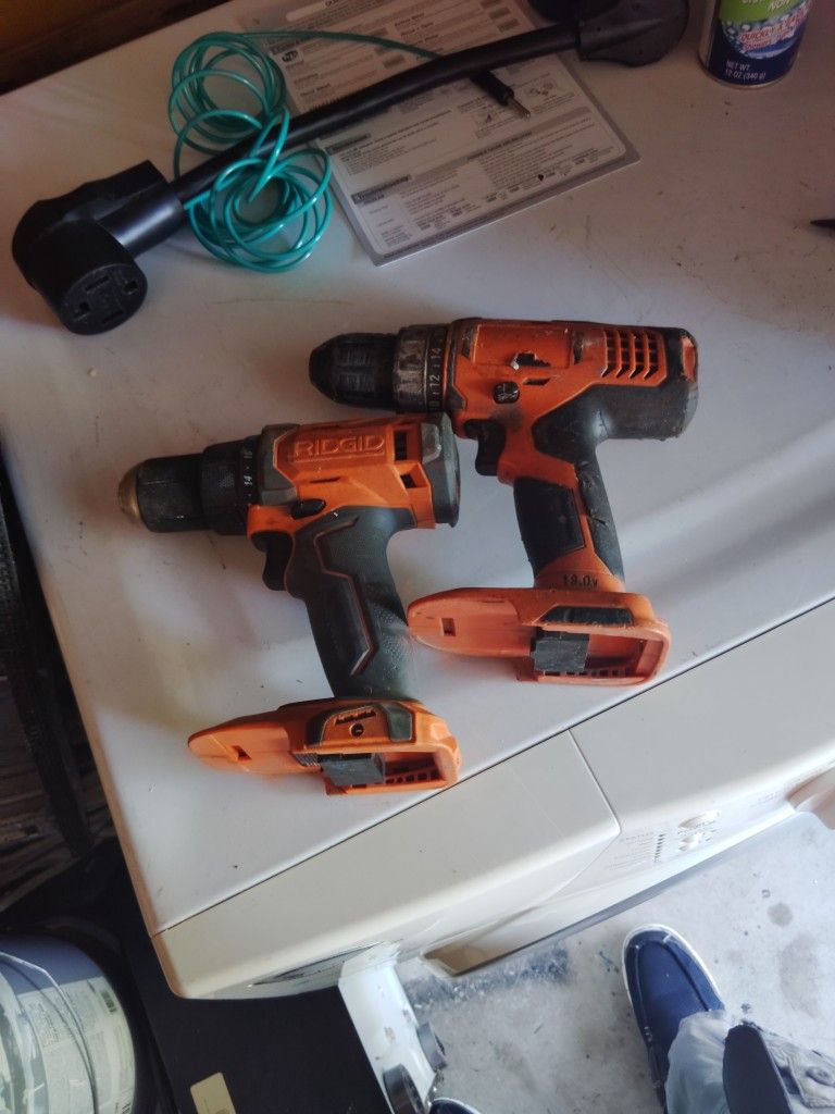 2 Drills No Battery