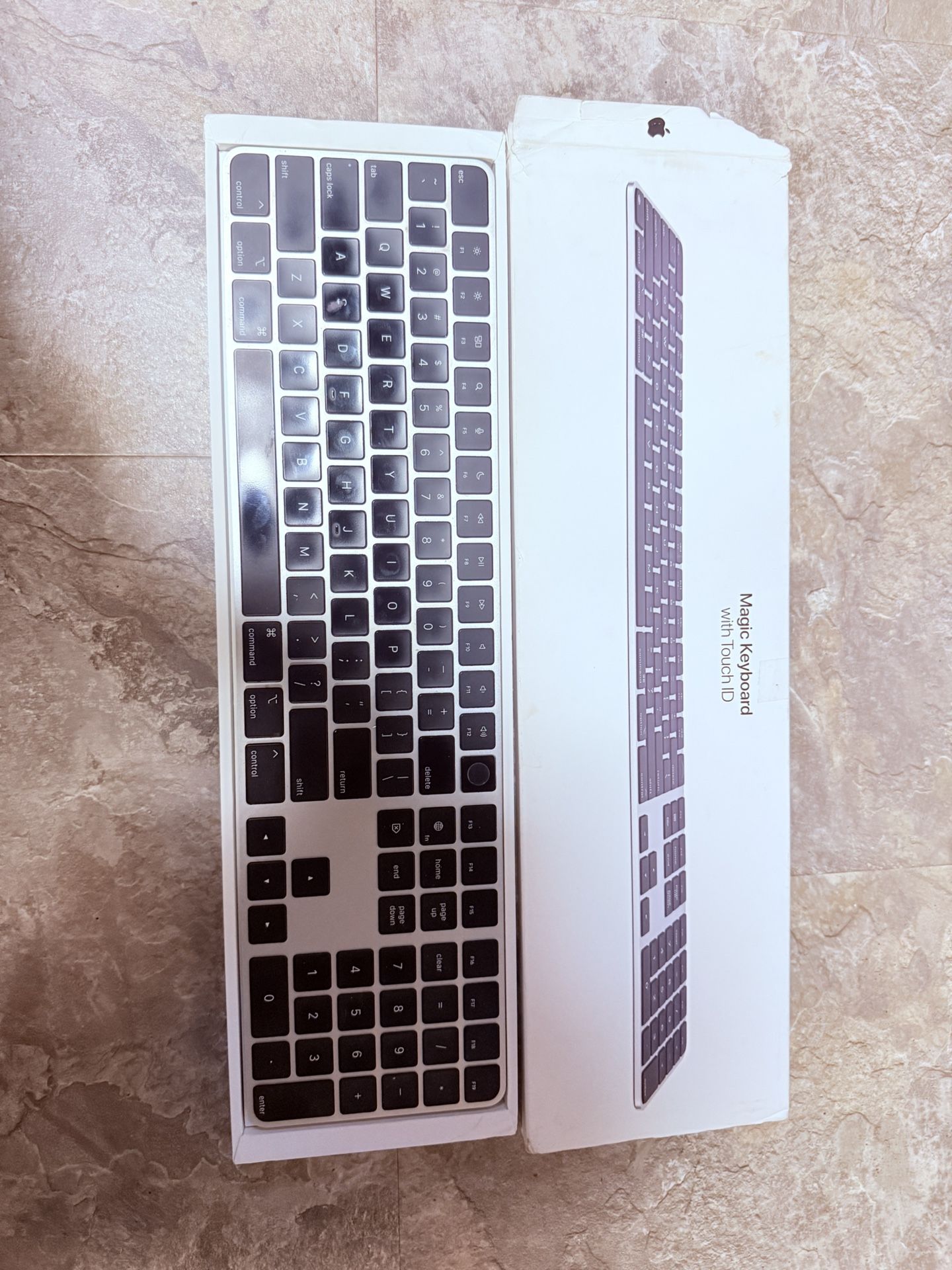 Magic Keyboard