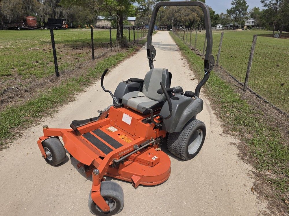 Husqvarna Commercial Zero Turn 52 Inch Lawn Mower