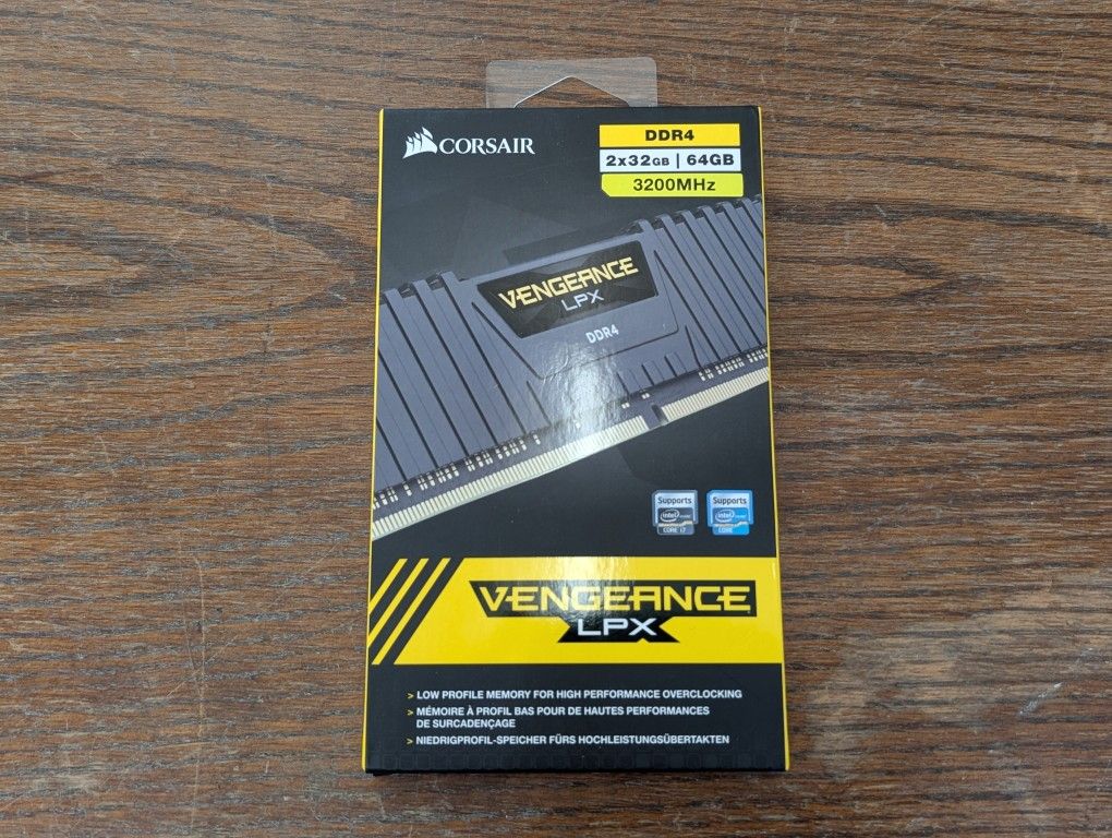 Corsair LPX DDR4 64 GB Desktop RAM Memory Kit New In Box