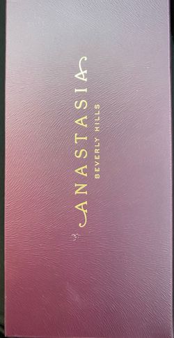 Anastasia Beverly Hills Eyeshadow Palette