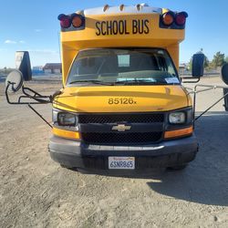 2011 Chevrolet Express Bus
