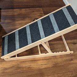 Brand New Dog Ramp